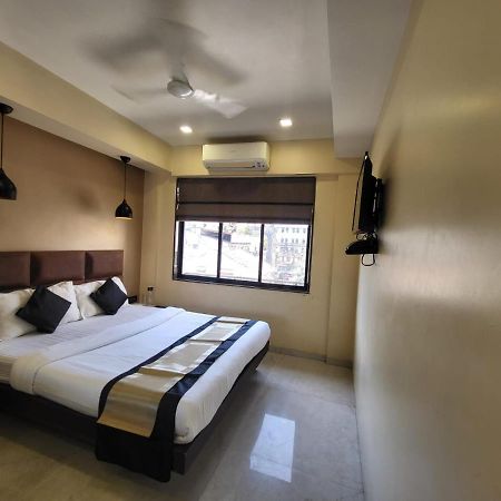 The Fountain Inn - Fort Mumbai Luaran gambar