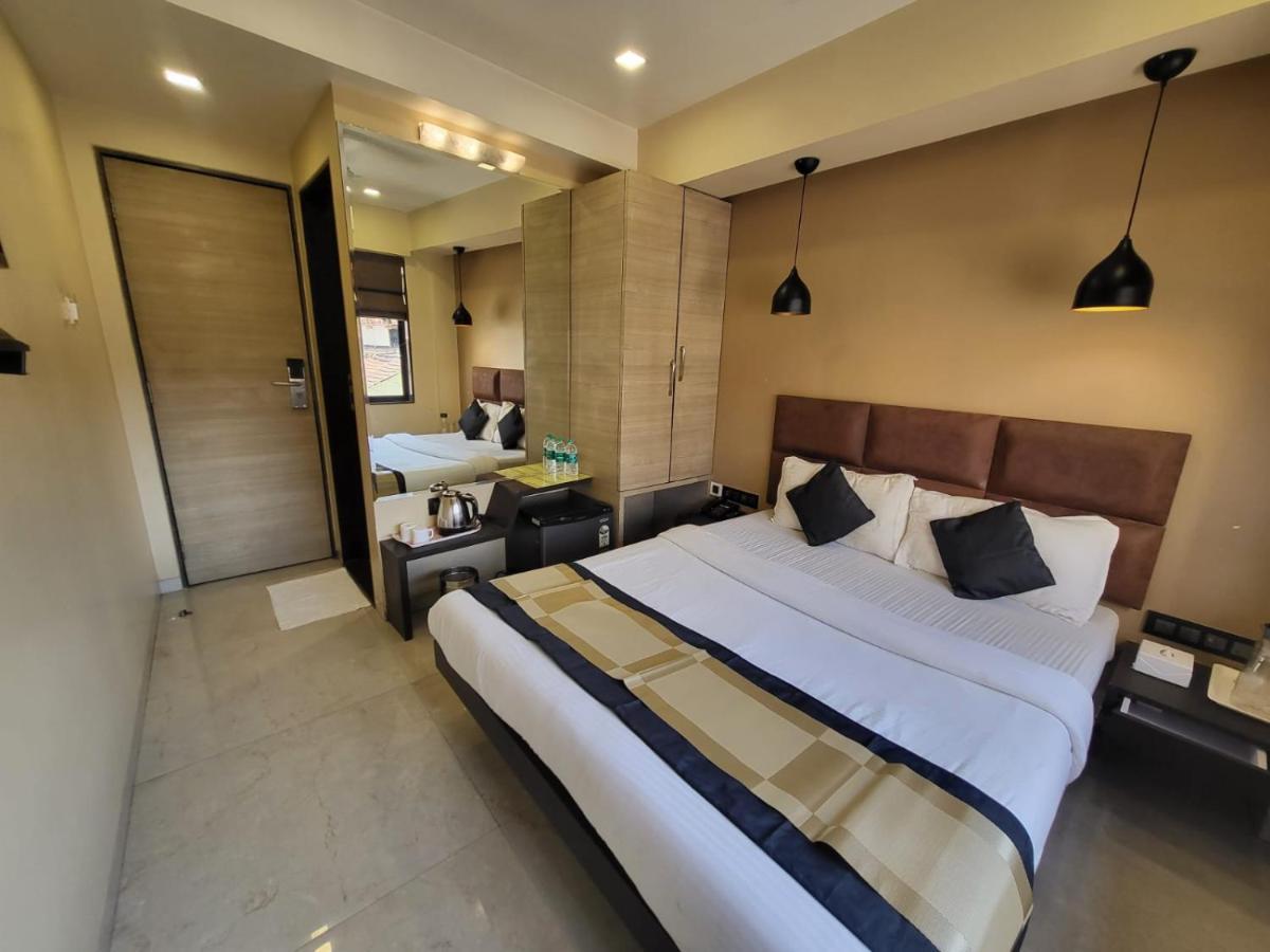 The Fountain Inn - Fort Mumbai Luaran gambar