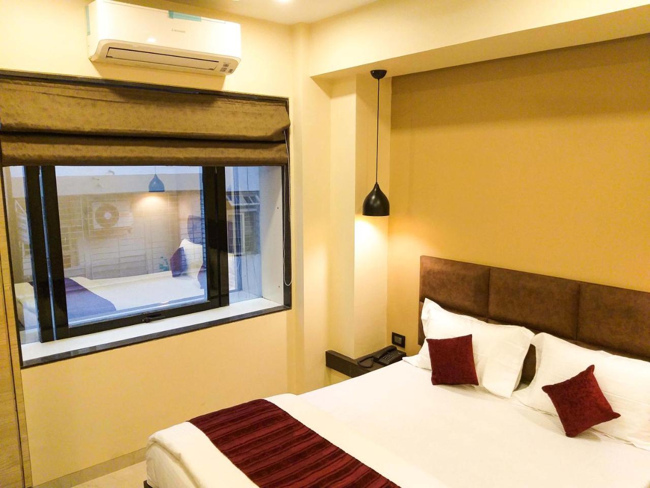The Fountain Inn - Fort Mumbai Luaran gambar