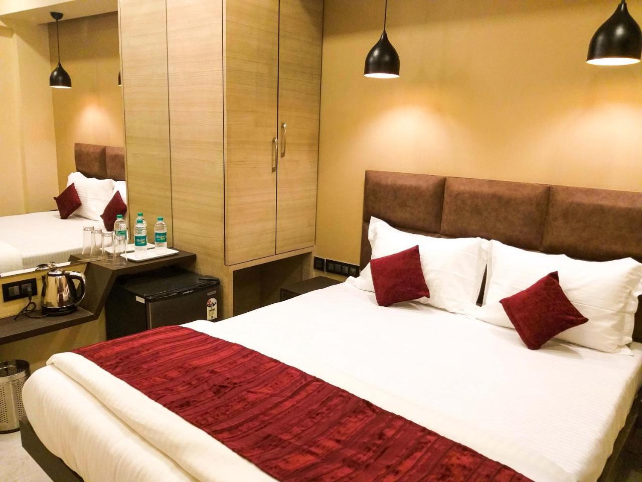 The Fountain Inn - Fort Mumbai Luaran gambar