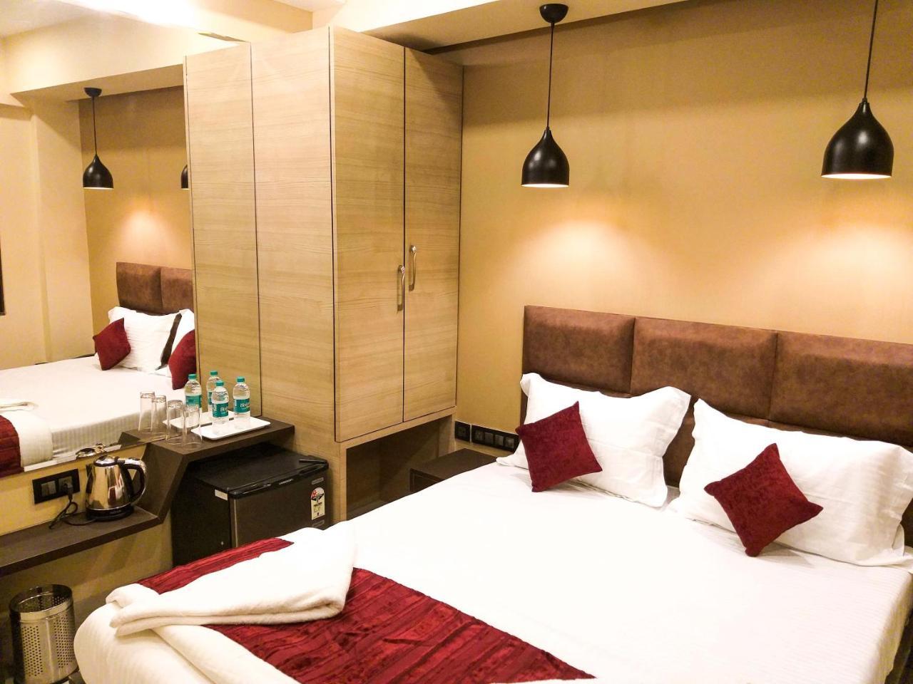 The Fountain Inn - Fort Mumbai Luaran gambar