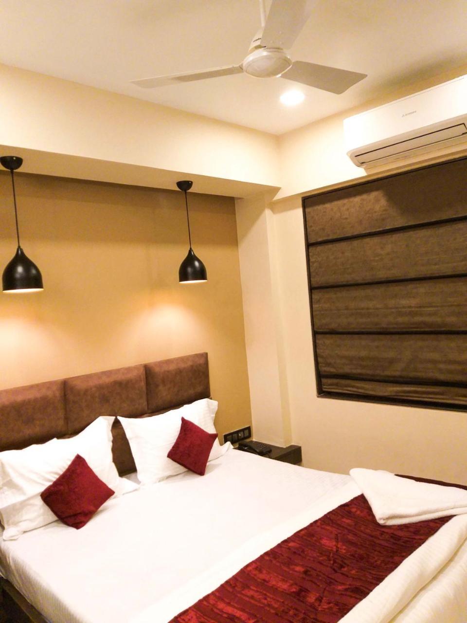 The Fountain Inn - Fort Mumbai Luaran gambar