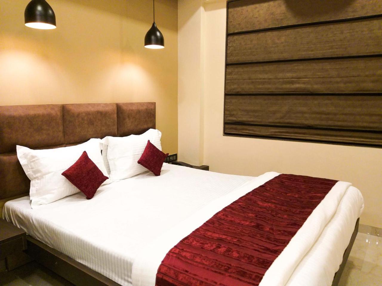 The Fountain Inn - Fort Mumbai Luaran gambar