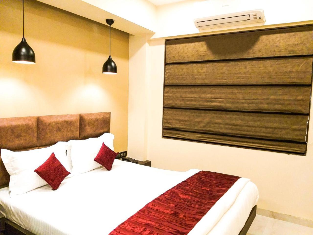 The Fountain Inn - Fort Mumbai Luaran gambar