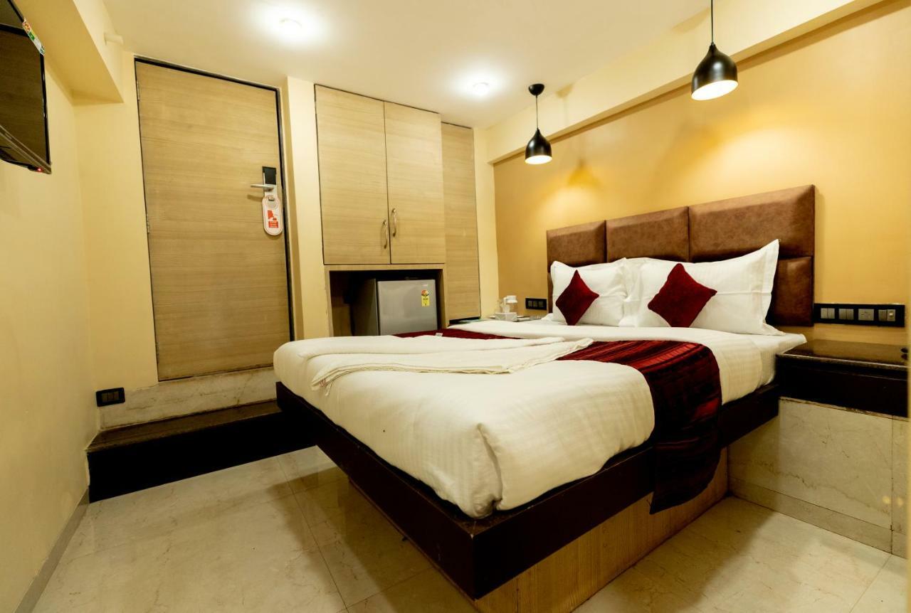 The Fountain Inn - Fort Mumbai Luaran gambar